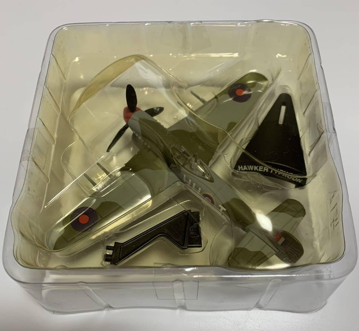 Amazon.co.jp: 1/95 ホーカー タイフーン HAWKER TYPHOON 最高級精密